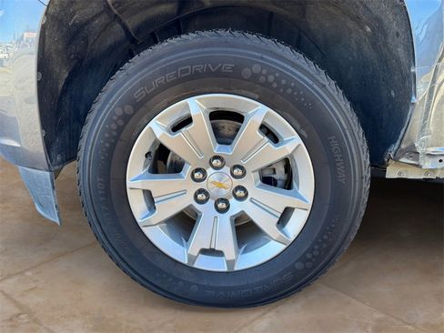 Used 2022 Chevrolet Colorado LT w/ Fleet Safety Package image 14