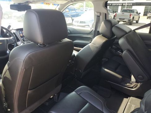 Used 2019 Chevrolet Tahoe Premier AWD/4WD image 13