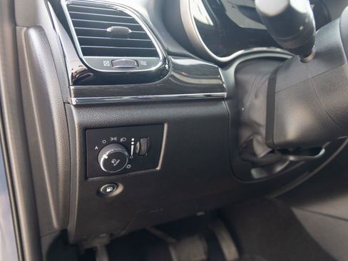 Used 2021 Jeep Grand Cherokee Trailhawk AWD/4WD image 17
