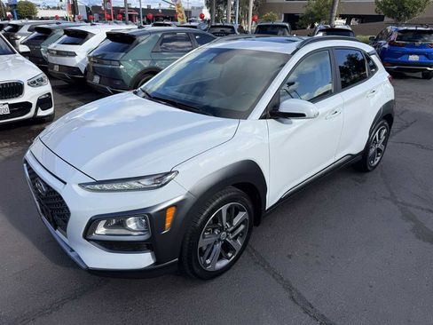 Used 2021 Hyundai Kona Limited w/ Cargo Package image 2
