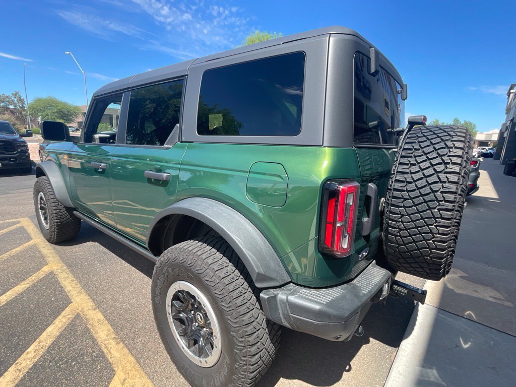 Used 2023 Ford Bronco Badlands AWD/4WD image 4