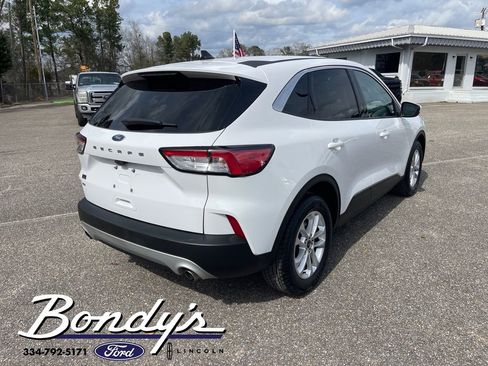 Used 2021 Ford Escape SE w/ Convenience Package image 15