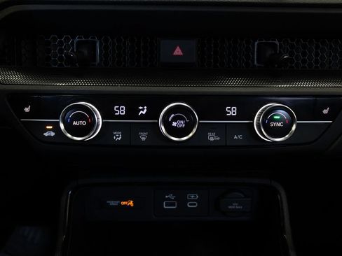 Used 2024 Honda CR-V EX image 29