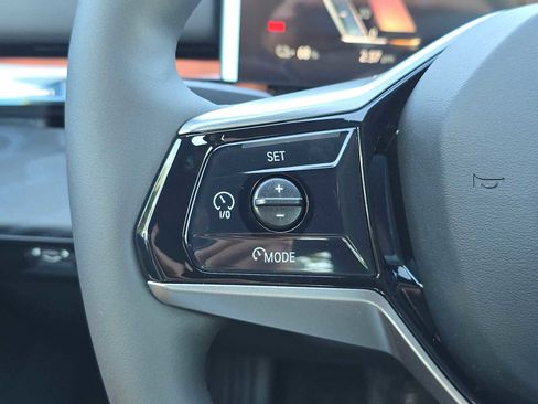 Used 2026 BMW i5 eDrive40 image 29