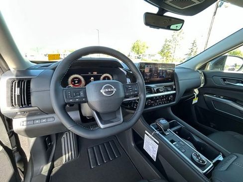 New 2026 Nissan Pathfinder SL w/ Cargo Package AWD/4WD image 21