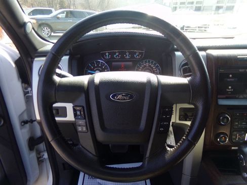 Used 2014 Ford F150 Lariat w/ Equipment Group 502A Luxury image 27