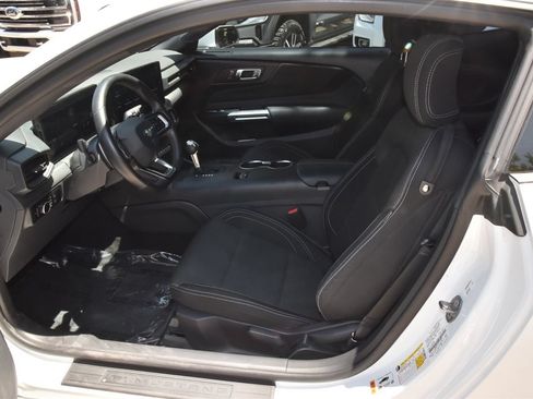 Used 2024 Ford Mustang GT RWD image 30