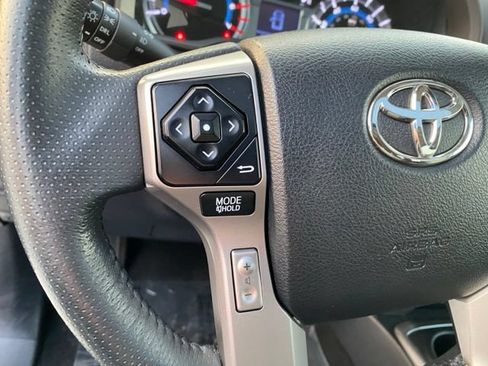 Used 2019 Toyota 4Runner SR5 Premium AWD/4WD image 25