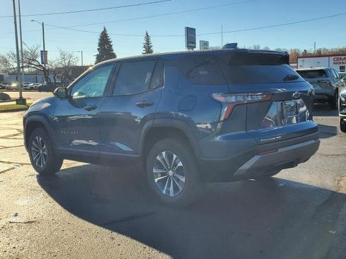 New 2026 Chevrolet Equinox LT image 3