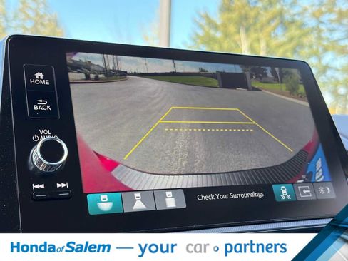 New 2026 Honda Odyssey Touring image 23