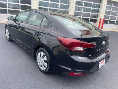 Used 2020 Hyundai Elantra SE w/ Cargo Package (C1) image 4