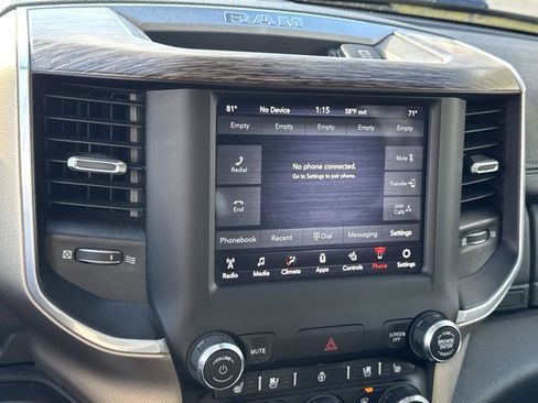 Used 2020 RAM 1500 Laramie image 25