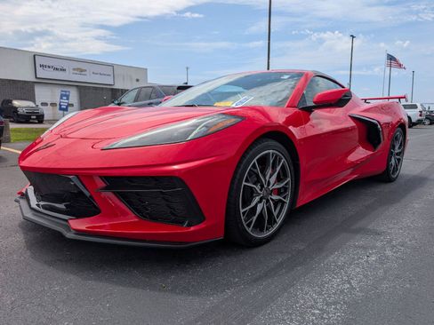 Used 2024 Chevrolet Corvette Stingray Preferred Cpe w/ Battery Protection Package RWD image 5