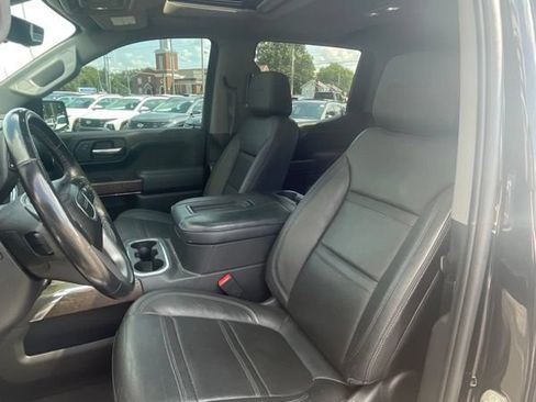 Used 2022 GMC Sierra 1500 Denali w/ Denali Reserve Package AWD/4WD image 9