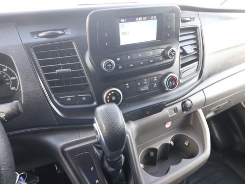 Used 2023 Ford Transit 250 Medium Roof image 19