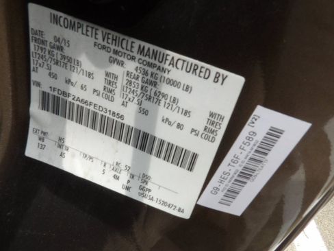 Used 2015 Ford F250 XL RWD image 16