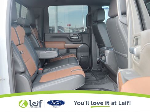 Used 2023 Chevrolet Silverado 2500 High Country w/ Safety Package II image 33