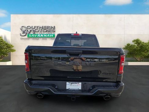 New 2026 RAM 1500 Express AWD/4WD image 4