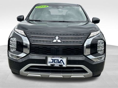 Used 2024 Mitsubishi Outlander SE Black Edition AWD/4WD image 22