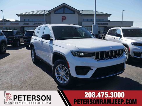 New 2025 Jeep Grand Cherokee Laredo X image 1