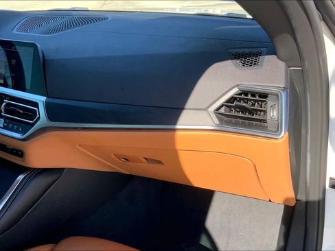 Used 2021 BMW M440i M440i w/ Premium Package image 15