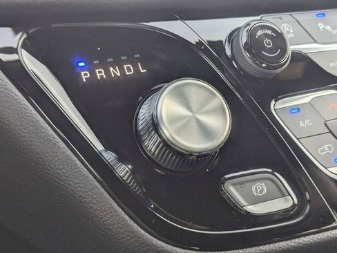 New 2026 Chrysler Pacifica Select w/ S Appearance Package image 16