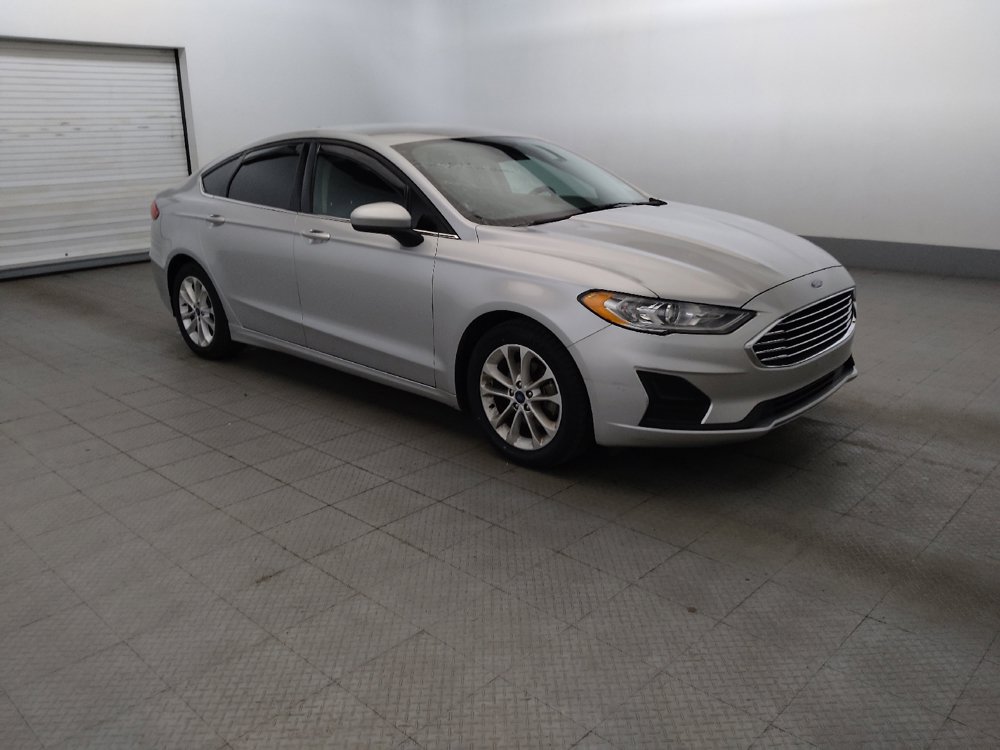 Used 2019 Ford Fusion SE FWD image 11