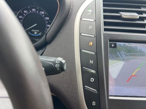 Used 2019 Lincoln MKC Reserve w/ MKC Climate Package FWD image 60
