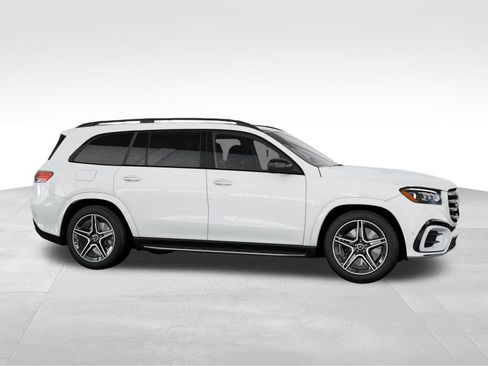New 2026 Mercedes-Benz GLS 450 4MATIC image 14