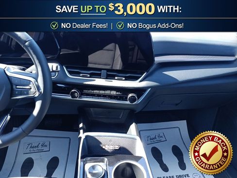 Used 2026 Chevrolet Equinox LT w/ Convenience Package II image 20