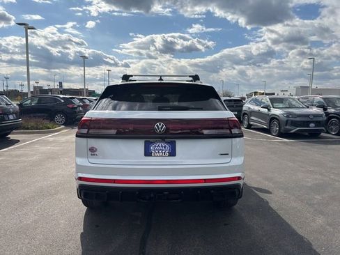 New 2026 Volkswagen Atlas Cross Sport SEL R-Line AWD/4WD image 7
