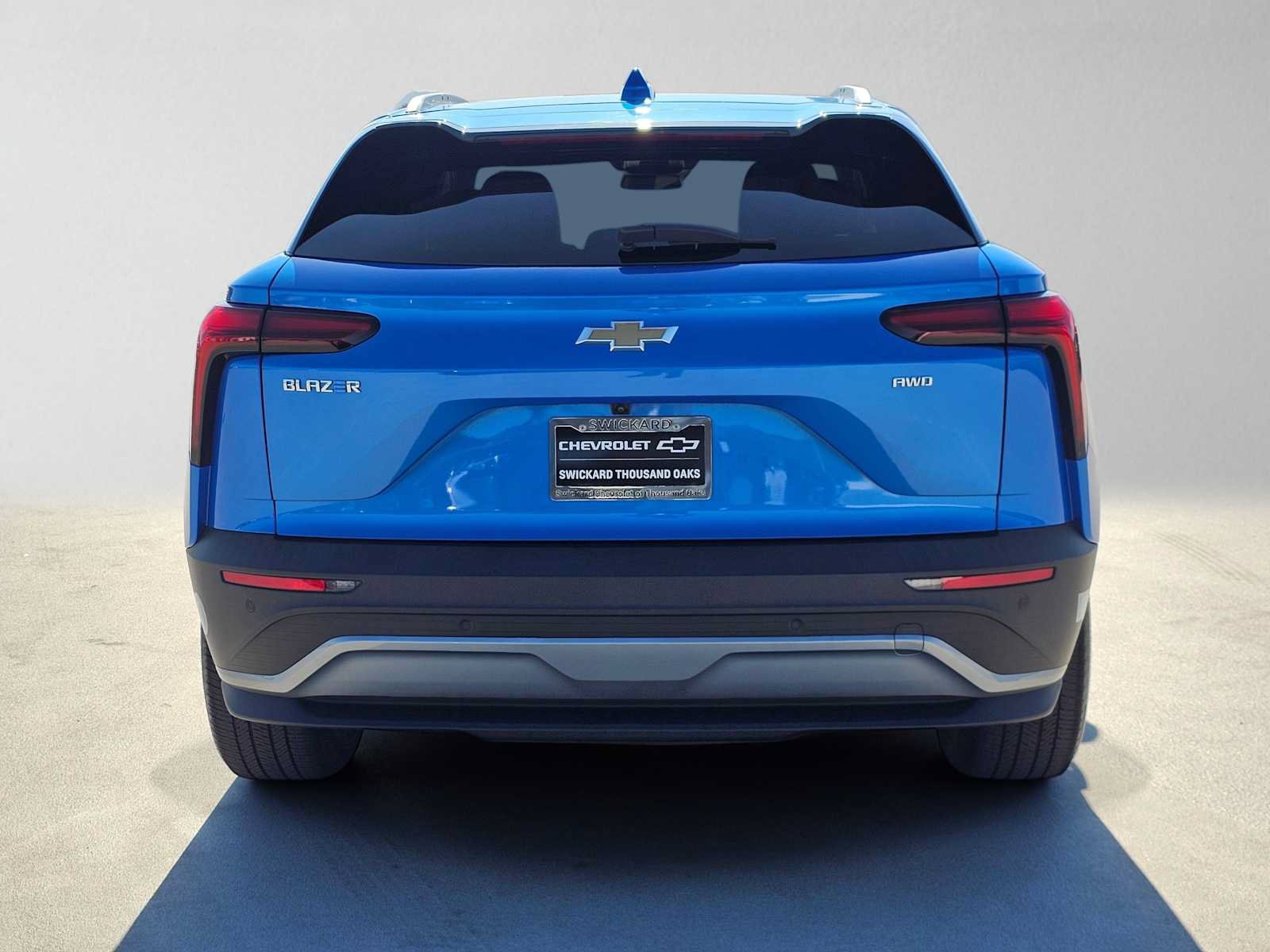 Used 2024 Chevrolet Blazer EV LT AWD/4WD image 4
