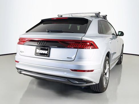 Used 2023 Audi Q8 Premium w/ Convenience Package AWD/4WD image 7