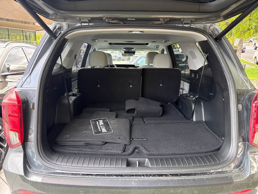 Used 2023 Hyundai Palisade SEL AWD/4WD image 14