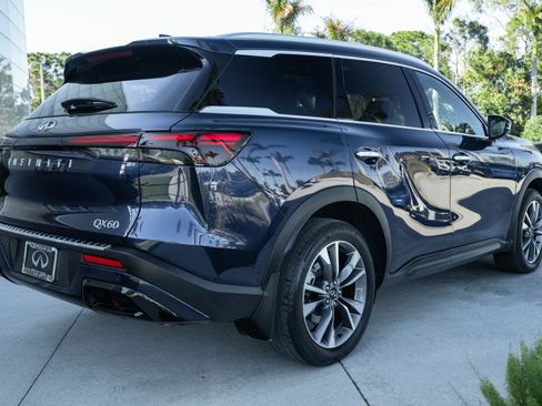 Used 2023 INFINITI QX60 Luxe w/ Vision Package image 23