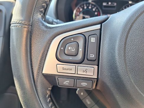 Used 2017 Subaru Forester 2.5i Limited image 20