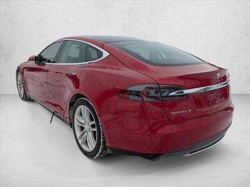 Used 2015 Tesla Model S 70 image 7