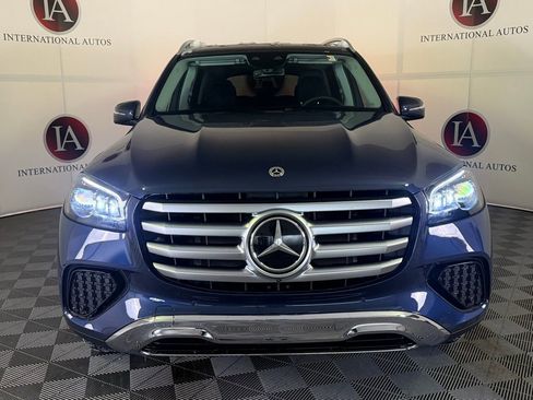 New 2026 Mercedes-Benz GLS 450 4MATIC image 2