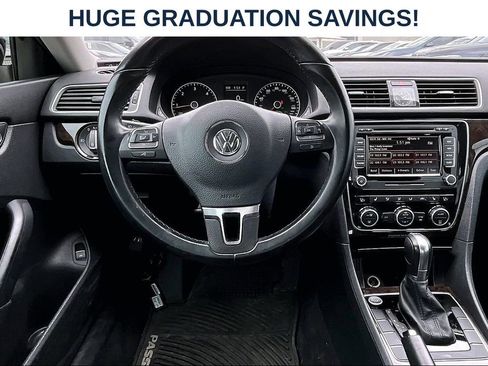 Used 2014 Volkswagen Passat TDI SEL Premium FWD image 6