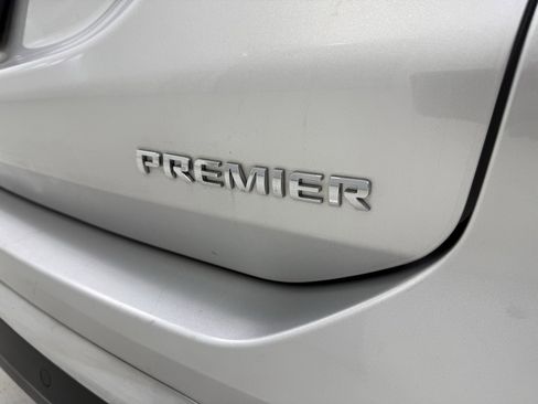 Used 2020 Chevrolet Equinox Premier image 10