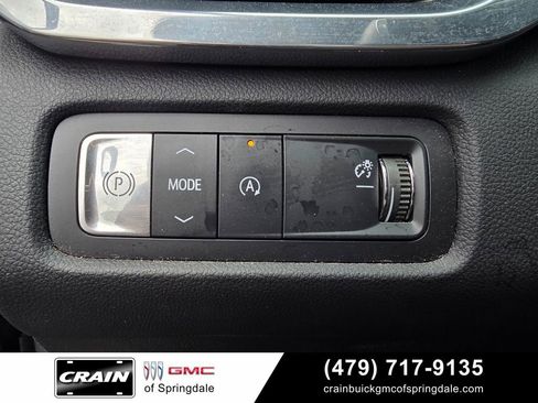 Used 2024 GMC Acadia Denali w/ Super Cruise Package FWD image 13