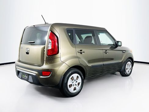 Used 2013 Kia Soul image 9
