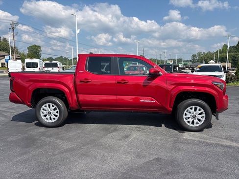 New 2025 Toyota Tacoma SR5 image 2