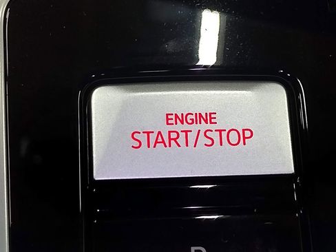 New 2025 Volkswagen GTI SE image 33