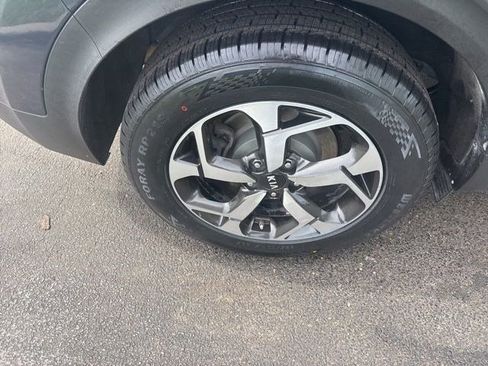 Used 2022 Kia Sportage LX AWD/4WD image 39