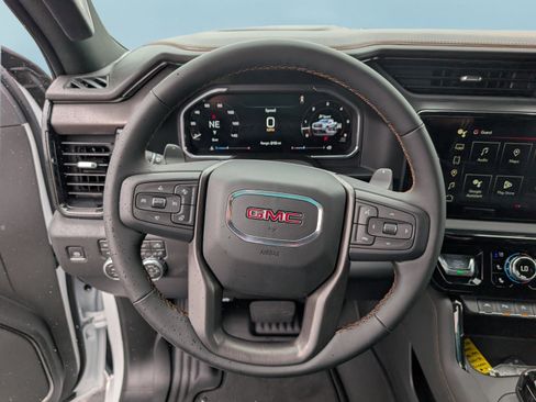 Used 2026 GMC Sierra 1500 AT4 w/ AT4 Premium Package AWD/4WD image 20