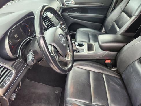 Used 2021 Jeep Grand Cherokee Limited image 8