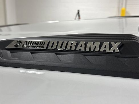 Used 2025 Chevrolet Silverado 2500 LT w/ Safety Package image 27