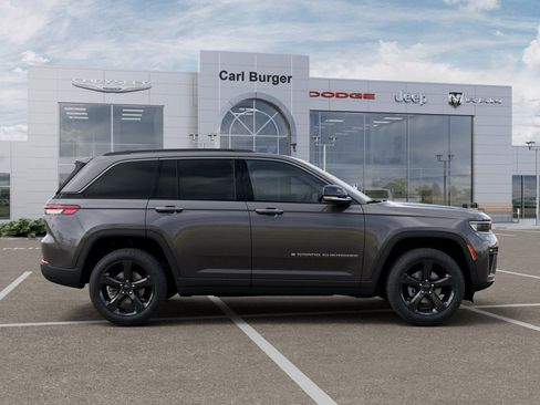 New 2026 Jeep Grand Cherokee Limited w/ Limited Altitude Package image 21