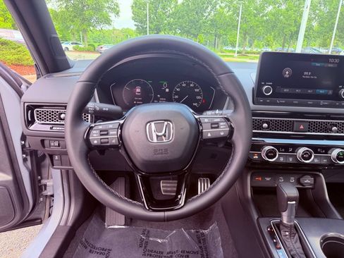 Used 2026 Honda Civic FWD Hybrid Sedan image 17